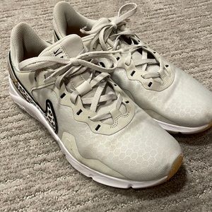 Nike trainers